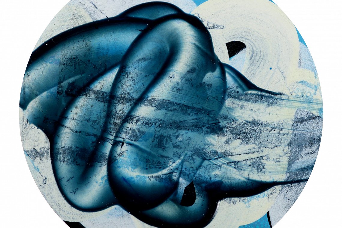 Blue Bound, 2019, Alkyd Oil & Ink on Primed Paper, 27 cm Diameter